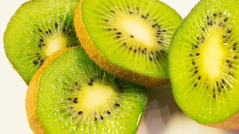 Un'immagine di kiwi.